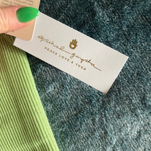 NWT Spiritual Gangster Amor Seamless Crop Tank MOJITO Size M/L - Picture 2 of 6